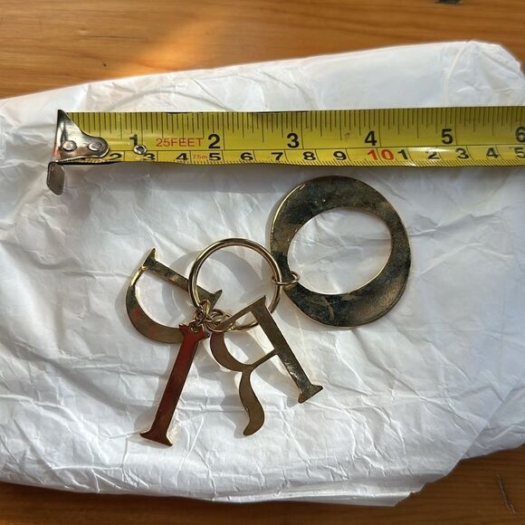 Dior Gold Key chain - Picture 2 of 3